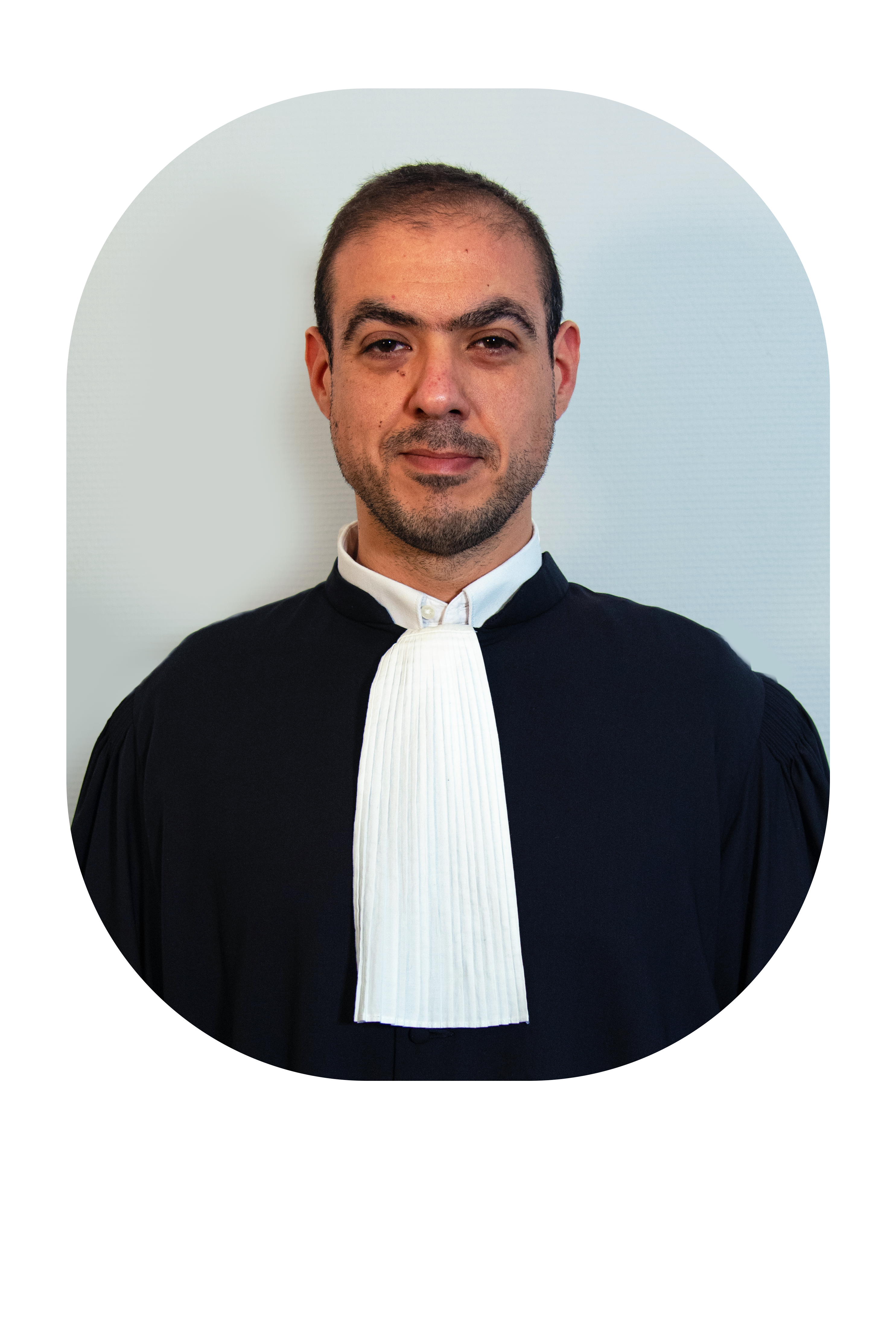 Maître Alkan DONMEZ, avocat droit des étrangers à Évry